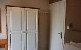 Elsea Apartments